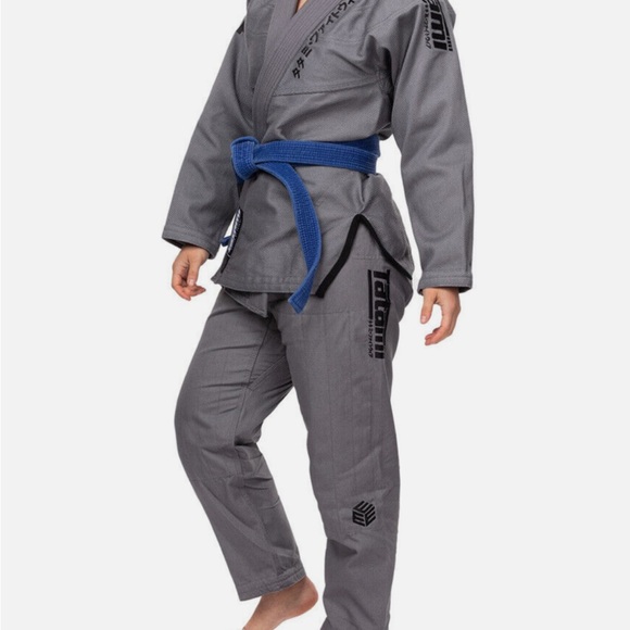 Women’s Tatami Grey Estilo Black Label BJJ Gi - Size F3L, “Like new condition “ - Picture 2 of 11